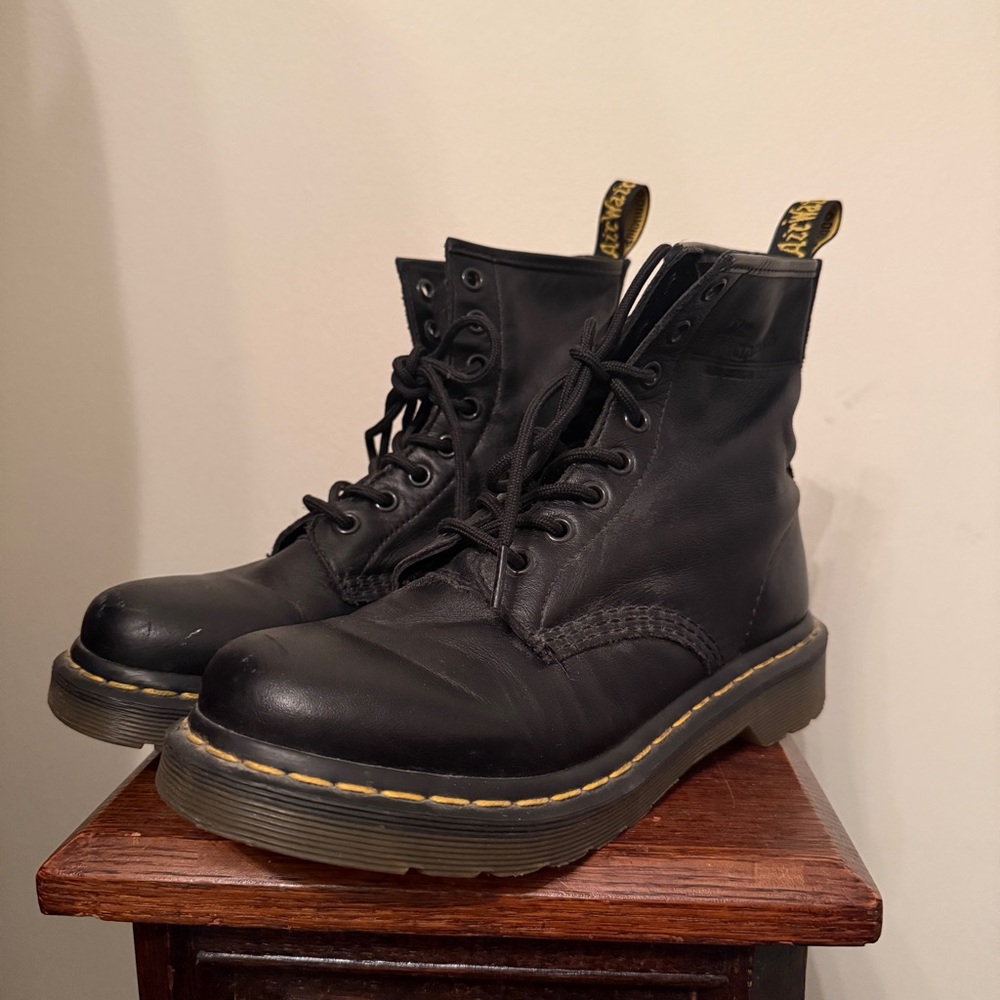 Doc Martens 1460 Black Smooth Leather Lace Up Boots